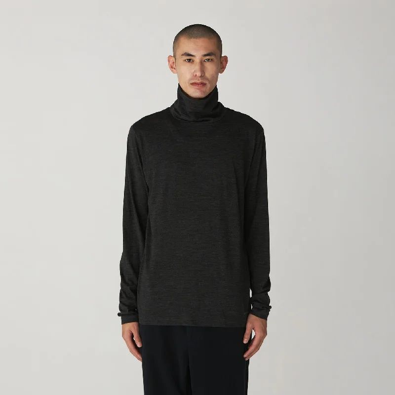 Snow Peak | Merino Wool Turtleneck Long Sleeve T-Shirt | Black or Grey-- Polka Dot Checkered Tartan Snow Peak | Merino Wool Turtleneck Long Sleeve T-Shirt | Black or Grey-- Polka Dot Checkered Tartan