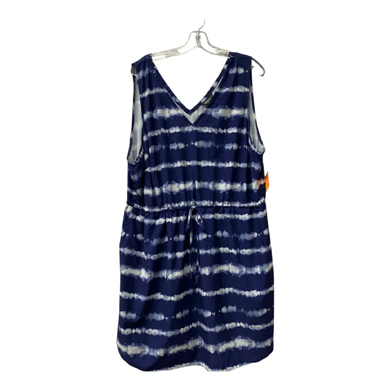 Dress Casual Short By Eddie Bauer In Navy, Size:2X Tunic Top Casual