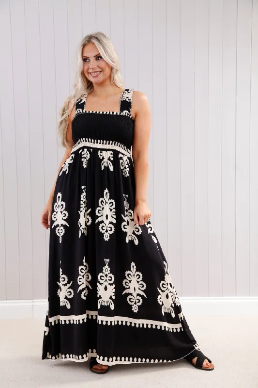 Aruba Damask Dress Black Tunics Fleece cozy