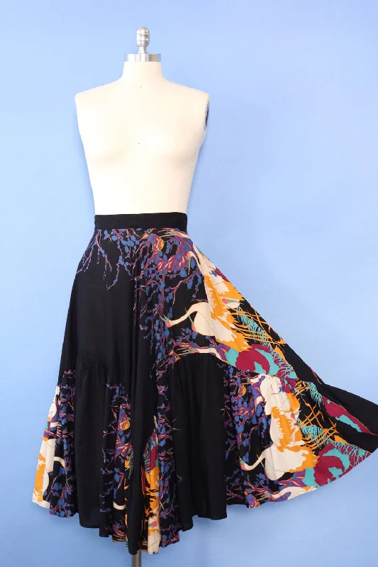 Crane Print Ruffled Skirt S/M ruffled skirt detail