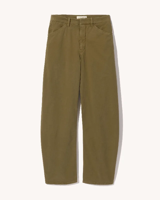 MILITARY GREEN