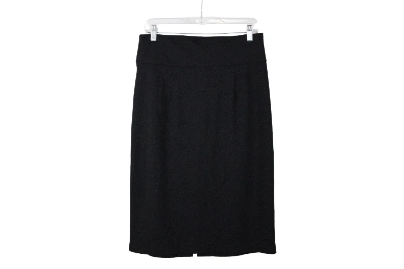 Preswick & Moore Skirt | M lace skirt intricate