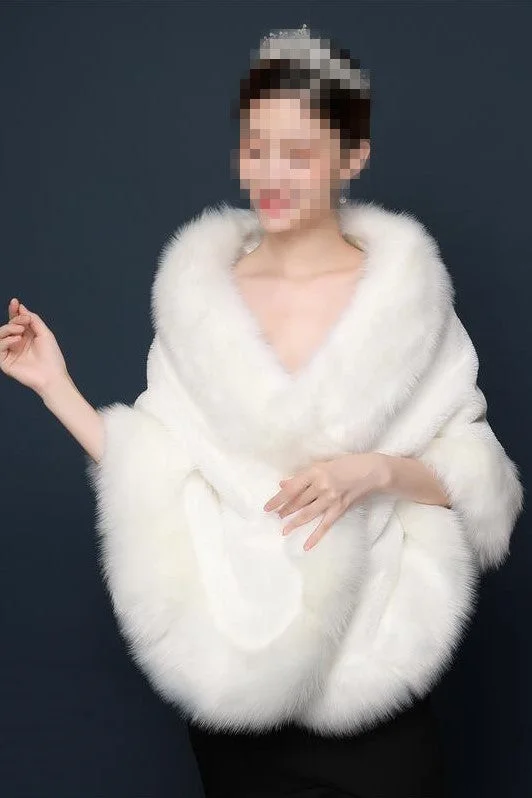 Winter Wedding Coat Bridal Shrug Fur Jacket Wrap Knit Jacket Woven Jacket Fleece Jacket Winter Wedding Coat Bridal Shrug Fur Jacket Wrap Knit Jacket Woven Jacket Fleece Jacket