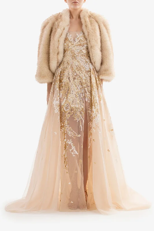 High slit strapless dress with fur jacket Elasticated Jacket Padded Jacket Insulated Jacket High slit strapless dress with fur jacket Elasticated Jacket Padded Jacket Insulated Jacket