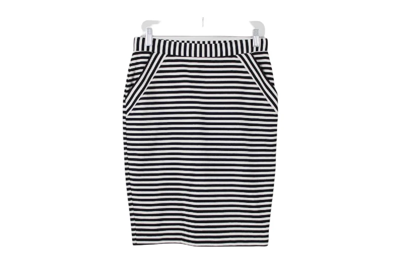Elle Striped Skirt | XS lace skirt intricate