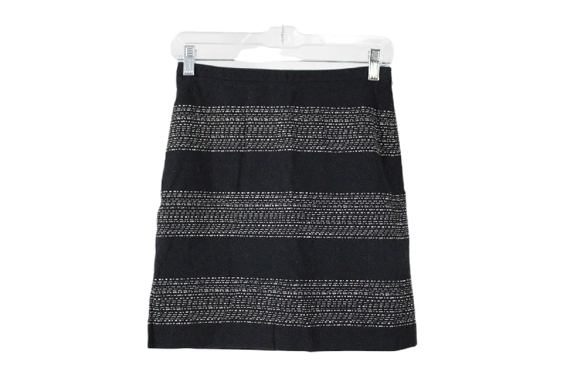 Ann Taylor Petites Black Cotton Embroidered Skirt | 00 Petite lace skirt romantic